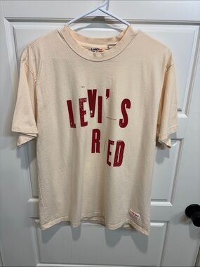 Levi's Cream Tee with Red Logo Print